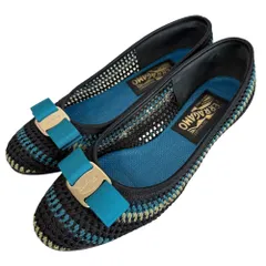 美品 Salvatore Ferragamo サルヴァトーレフェラガモ ヴァラリボン ローヒール パンプス 7 1/2 24.5cm相当 ブラック系 レディース 古着 中古 USED