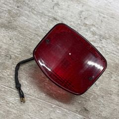 ゼファー750 純正 カワサキ テールランプ 川崎Kawasaki 極美品 - メルカリ