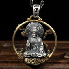大漁、航行安全を司る】魚籃観音菩薩の重厚なメタルネックレス - メルカリ
