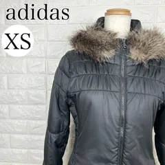 アディダス adidas XSサイズ レディース ダウンコート ブラック フードファー付き 軽量 防寒 秋冬向け スポーツカジュアル【A2596-20】