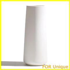 【新着商品】花瓶 おしゃれ 北欧 陶器 花器 セラミック 一輪挿し 花瓶 装飾家の装飾 白 22CM