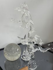 美品　天然水晶工芸品「天翔龍」天を翔け福を掴む　日本伝統工芸正会員　一級宝石研磨士　３代目章玉作　エクセルヒューマン社購入　限定品