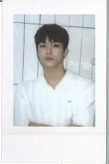 TREASURE INSTANT FILM JEONGWOO 4th ANNIVERSARY MAGAZINE “TRE4SURE” 縦A