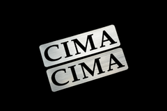 EE-703-2 CIMA 銀黒 アクリル2層 ステッカー 日産 シーマ Y31 Y32 Y33 Y34 Y50 前期 後期 モデリスタ 2枚1セット