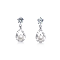 Free bird ピアス レディース 「星の涙」金属アレルギー対応 シルバー925 スワロフスキー ジルコニア 品質 ピアス プラチナ しずく シンプル 結婚記念日 プレゼント バレンタイン 入学式 卒業式