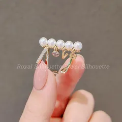 指輪 リング ゴールド パール アルファベット 記念日 アクセサリー おしゃれ シンプル フリーサイズ 可愛い レディース ジュエリー ナチュラルスタイル 大人かわいい デイリー パーティー