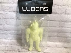 ソフビ ルーデンス 蓄光版 コジマプロダクションズ