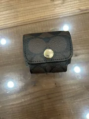 新品未使用品　COACH AirPods pro ケース　シグネチャー