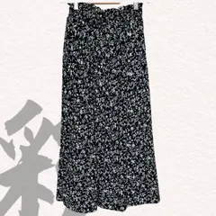 RADARISTA　ラダリスタ　プリーツスカート　ブラック　Mサイズ　ロングスカート　ウエストゴム　花柄