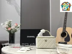 【今日特価】Chanel シャネル クラシックハンドルボックスバッグ 内部ミラー付き、羊皮使用、浅金色五金搭載-WTO輸入2