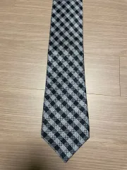 【未使用に近い✨】トムフォード ネクタイ グレー 無地 イタリア製 高級生地 2025年最新】TOM FORD メンズ ネクタイの人気アイテム - メルカリ