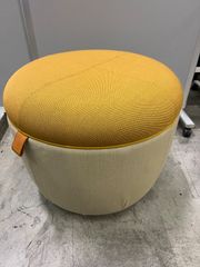 【美品】イトーキ クリエイティブワーク家具 ピナモ スツール 美品】イトーキ クリエイティブワーク家具 ピナモ スツール