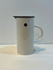 EM77 Vacuum Jug 0.5L  バキュームジャグ ホワイト