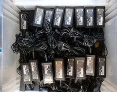 NEC 純正 ACアダプター ADP88 19V~2.1A　 20個セット　動作確認済 　コネクタ外径約：5.5mm、内径約：2.5mm