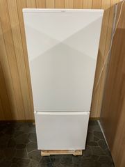 【中古】AQUA ノンフロン冷凍冷蔵庫201L AQR-20J（W） 2020年製