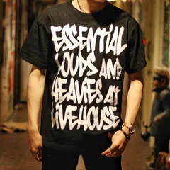 ESSENTIALS at LIVEHOUSE