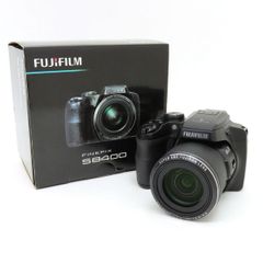 FUJIFILM 富士フィルム FinePix S8400 ブラック コンパクトデジタルカメラ 2GB SDカード(未開封)付き ※中古