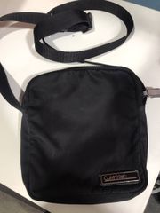 Calvin Klein ショルダーバッグ