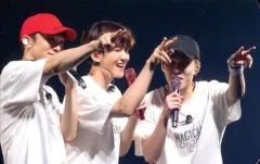 2025年最新】exo 集合の人気アイテム - メルカリ