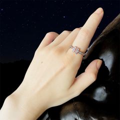 シンプルで上品✨スクエアジルコニアのオープンリング（フリーサイズ）