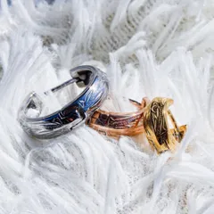 scroll wide hoop pierce