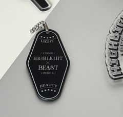 HIGHLIGHT キーホルダー 006 BEAST
