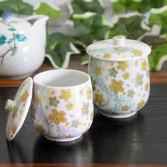 週末お値下げ 加賀九谷 お湯呑み茶碗 週末お値下げ 加賀九谷 お湯呑み茶碗