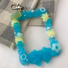 〈ホイップデコ〉水色 トレカケース B8サイズ①