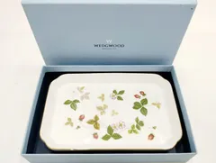 Wedgwood ウェッジウッド ワイルドストロベリー スウィートトレイ 長方形プレート （元箱付き・英国製）