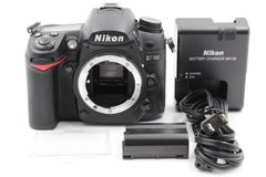 ■シャッター数3035枚！極上品■Nikon D7000 ボディー ニコン