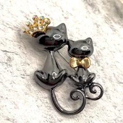 猫 ネコ 王冠 クラウン ブローチ ピンバッジ 	ブローチ 猫 ネコ キラキラ アクセ