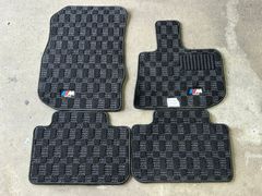 純正　BMW M X3　フロアマット