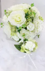 ✾ラウンドブーケ✾ホワイト&グリーン✾結婚式✾ナチュラル✾ブートニアセット✾