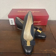 Salvatore Ferragamo 黒 ヴァラパンプス（23cm）フェラガモ