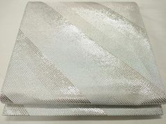 ⚫︎中古⚫︎丸帯⚫︎シルバー系⚫︎婚礼用掛下帯としても最適 