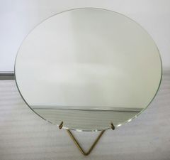 MOEBE 卓上ミラー Ø 30 cm ブラス ムーベ スタンドミラー 北欧 デンマーク