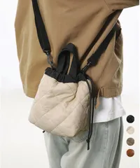 ショルダーバッグ キルティング斜め掛け鞄