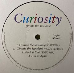 倉庫ストック新品‼️送料込‼️Curiosity / I Need Your Lovin' - 人気曲をカップリング!!