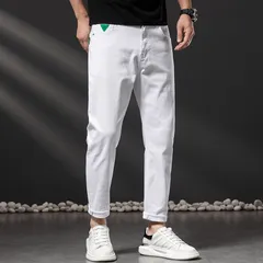 デニムパンツ　ホワイト　大人気　メンズ*新品　ジーンズ　Gパン　ボトムス　微ストレッチ入り　カジュアル　大きいサイズあり　W28~W40