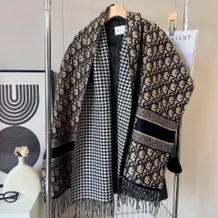 2024年最新】christian dior マフラーの人気アイテム - メルカリ 