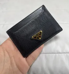 2025年最新】プラダ SAFFIANO SOFTの人気アイテム - メルカリ