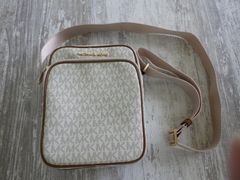 MICHAE LKORS マイケルコース ショルダーバッグ PA-1909 MKロゴ 中古品