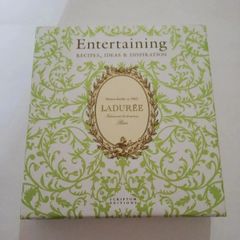 Entertaining: Recipes, Ideas & Inspiration　ラデュレ　英語　レシピ集　Ladurée