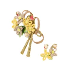 特別セール価格 髪飾り 成人式 振袖 前撮り 袴 花 豪華2点セット 黄色 灰色 グレー ゴールド 大特価 ちりめん 組紐 房付き 和 No.8-0860