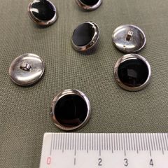 (A06)リサイクル・金属ボタン　黒・シルバー　小サイズ10個入り
