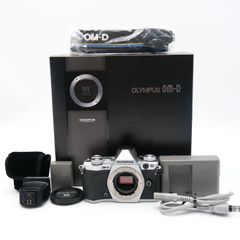 【良品・ショット数9006】OLYMPUS オリンパス OM-D E-M5 Mark II シルバー 箱/ストラップ/フラッシュ/充電器/キャップ/バッテリー付き