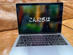 MacBook Pro (13インチ, 2019, Thunderbolt 3ポート x 4)