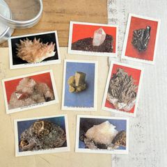 507・【一点限り】マッチラベル　鉱物　8柄　1989年頃　レア　アンティーク　ラベルシート 切手趣味週間　チェコ　コレクション　海外ヴィンテージ　蚤の市　海外アンティーク　図鑑　ラベル　海外紙物　チェコ　海外紙もの　雑記帳