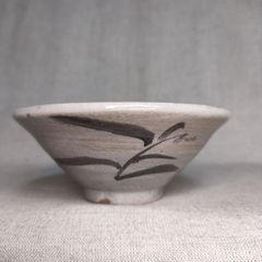 長石釉茶碗　全部掛け茶碗　窯変紅斑茶碗　轆轤目茶碗　山茶窯井上良 古絵紅志野茶碗 - レトロ ＆アート空間 「 古美術倶楽部 玉兎 」