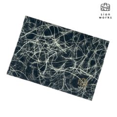 開けない名刺入れ 「Slide Thumb 」 珍しい和紙の革／プロトタイプ品　薄型　名刺入れ　本革　阿波和紙　黒　black